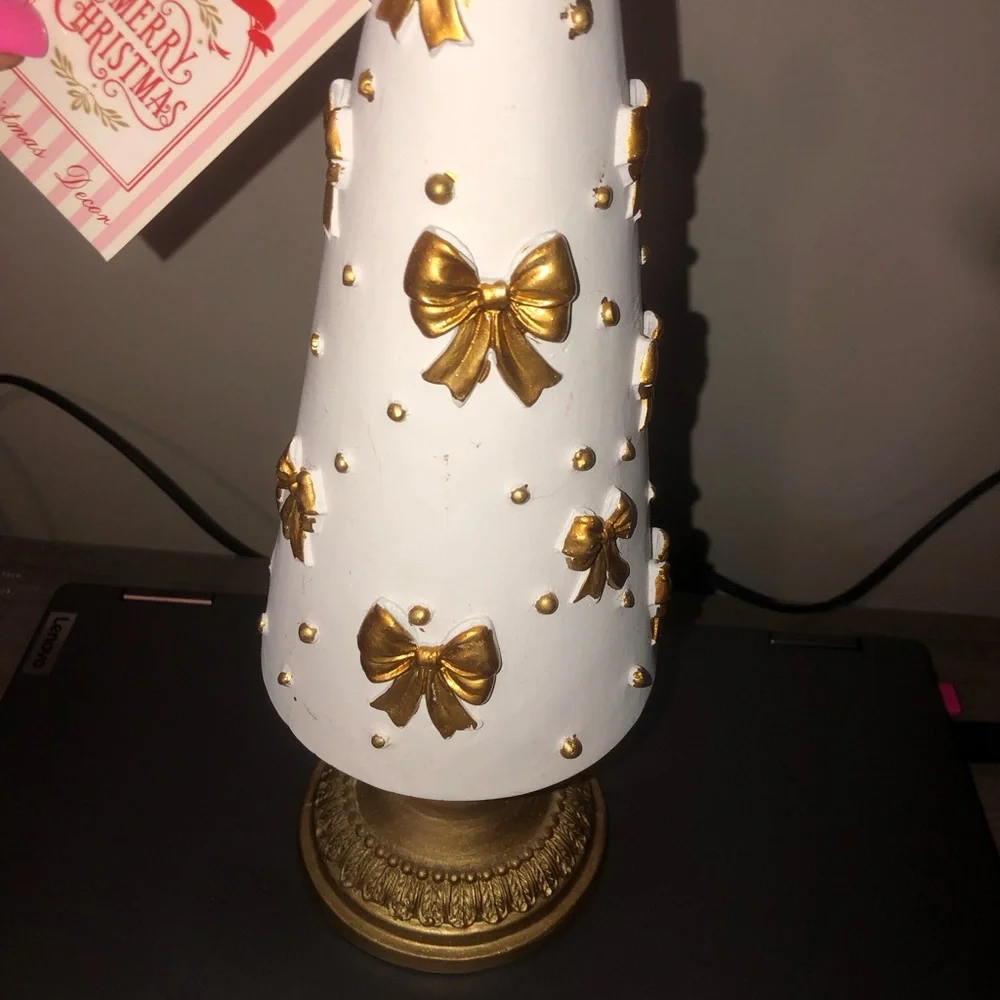 ‼️ Holiday Gold & White Decorative Bow Tree